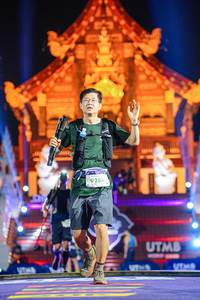 BIB: 9284
                            <button type="button" onclick="openModal(22348390)" class="btn btn-primary btn-sm float-right btn-popup" data-toggle="modal" data-target=".modal-high-quality">
                        <i class="fas fa-shopping-cart"></i> Add to Cart
                    </button>
                                            <button type="button" onclick="isThisMe(22348390, true)" class="btn btn-success btn-sm float-right btn-popup btn-isme hidden" data-toggle="tooltip" data-placement="bottom" title="นี่คือรูปของคุณใช่ไหม คลิกที่นี่เพื่อเอาเข้าอัลบั้ม">
                        <i class="fas fa-plus"></i> Add to album
                    </button>
                    <button type="button" onclick="isThisMe(22348390, false)" class="btn btn-warning btn-sm float-right btn-popup btn-isnotme hidden">
                        <i class="fas fa-ban"></i> Remove from album
                    </button>